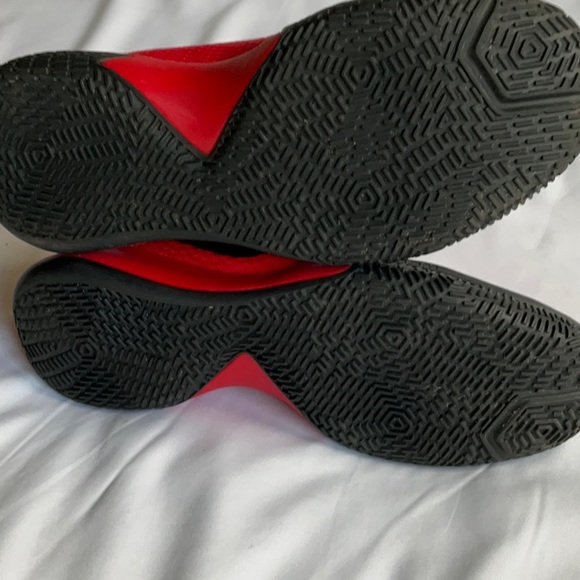 Nike Zoom Live Sneakers AH7566-600 7.5 EUC - Picture 7 of 9